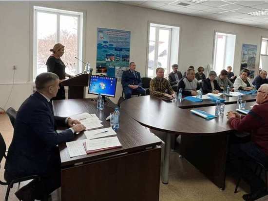 Фото В Бурятии главу Прибайкальского района избрали по новым правилам