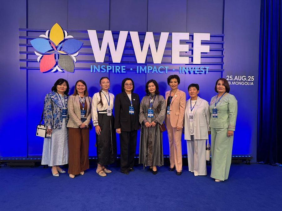 Фото Лидеры культуры и предприниматели Бурятии участвуют во Всемирном форуме женщин в Монголии