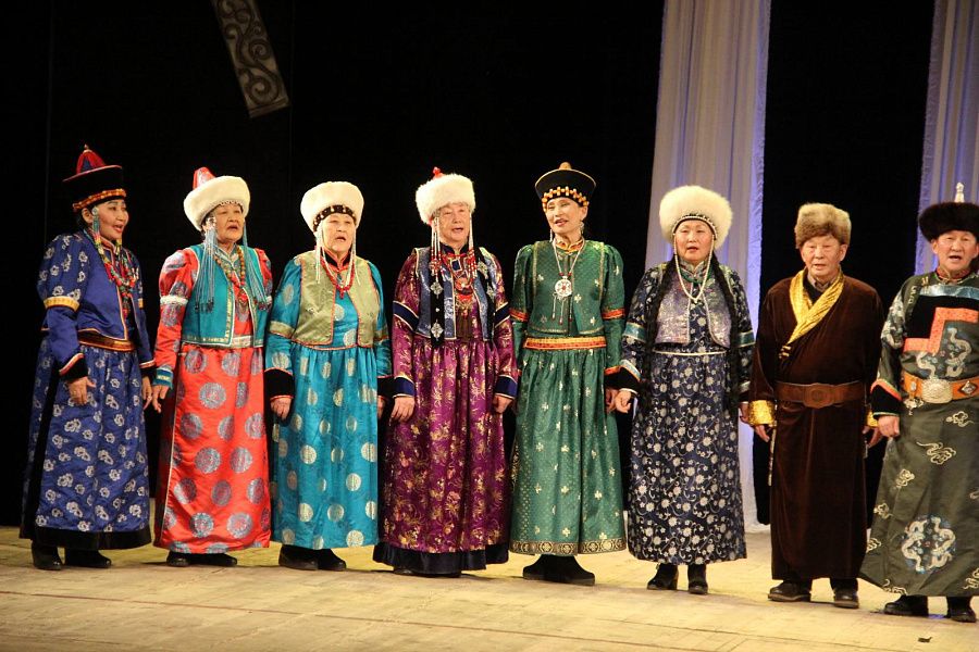 Фото Фольклорный хор Бурятии «Магтаал» поздравит жителей Дома инвалидов-колясочников (6+)