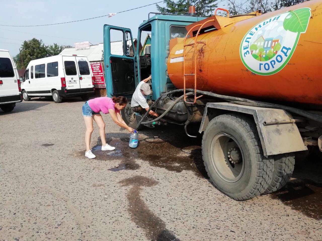 Фото В места возможного затопления Улан-Удэ подвезут питьевую воду
