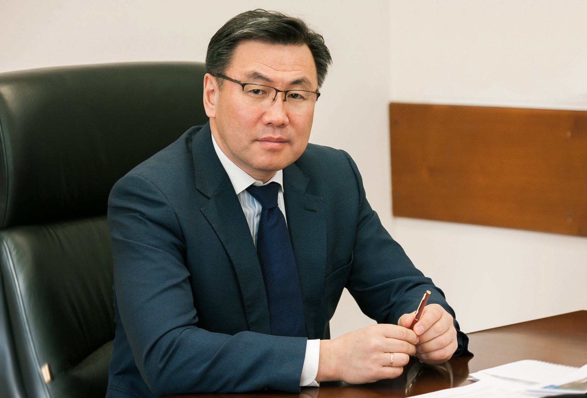 Фото Кадровые перестановки в правительстве Бурятии и администрации г.Улан-Удэ
