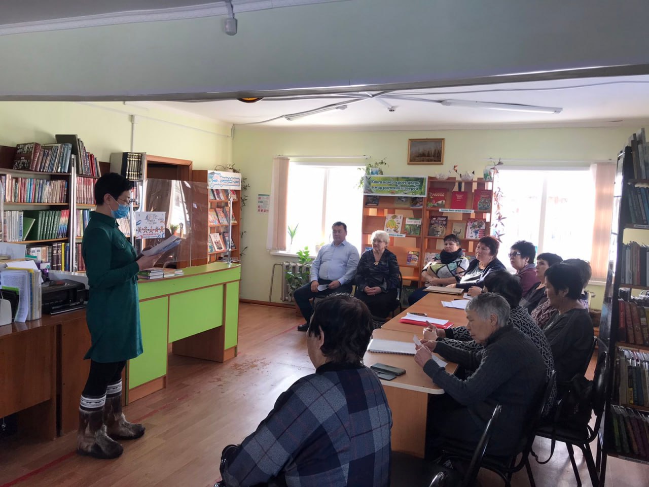 Фото В Курумканском районе Бурятии пенсионерам рассказали о мерах господдержки