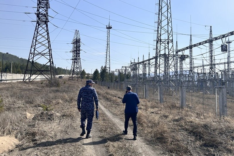 Фото Росгвардейцы выявили нарушения на объекте ТЭК в Улан-Удэ