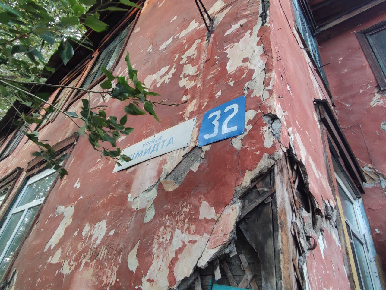 Фото Что ждет собственников 70 аварийных домов Улан-Удэ