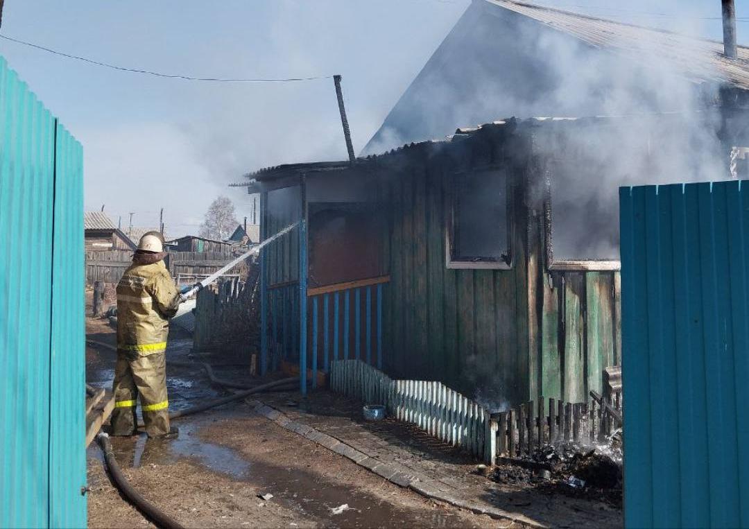 Фото В Хоринском районе Бурятии на пожаре погиб пожилой мужчина