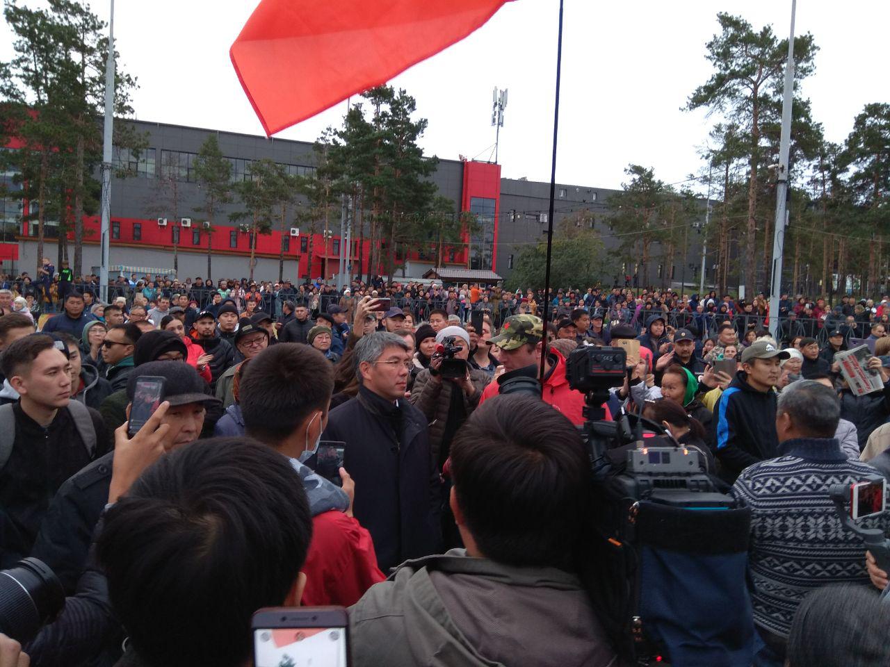 Фото Глава Бурятии появился на санкционированном митинге