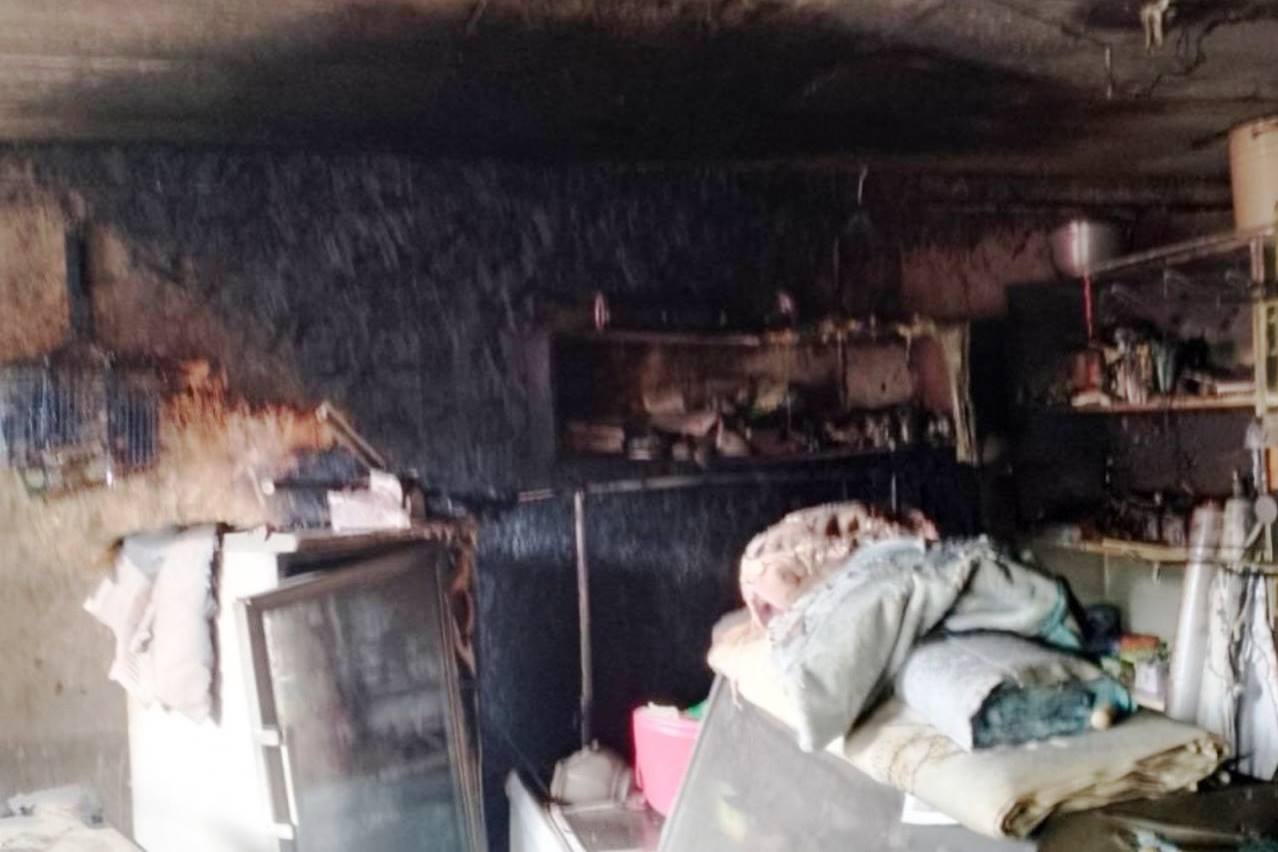 Фото В селе Бурятии сгорел магазин «Смешанные товары»