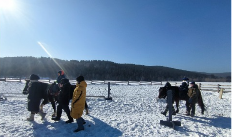 Фото Президентский грант позволил в Бурятии начать новый этап развития центру иппотерапии