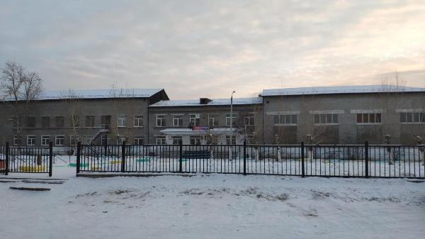 Фото В Улан-Удэ эвакуирована школа № 17
