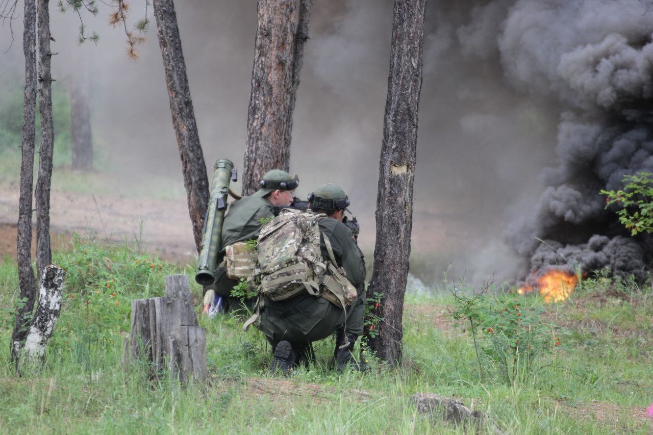 Фото В Бурятии завершился региональный этап военной игры «Зарница»