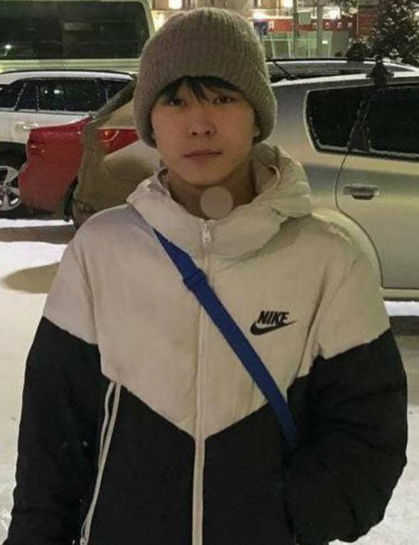 Фото Четвертые сутки в Улан-Удэ разыскивается 16-летний Владислав Жамсараев