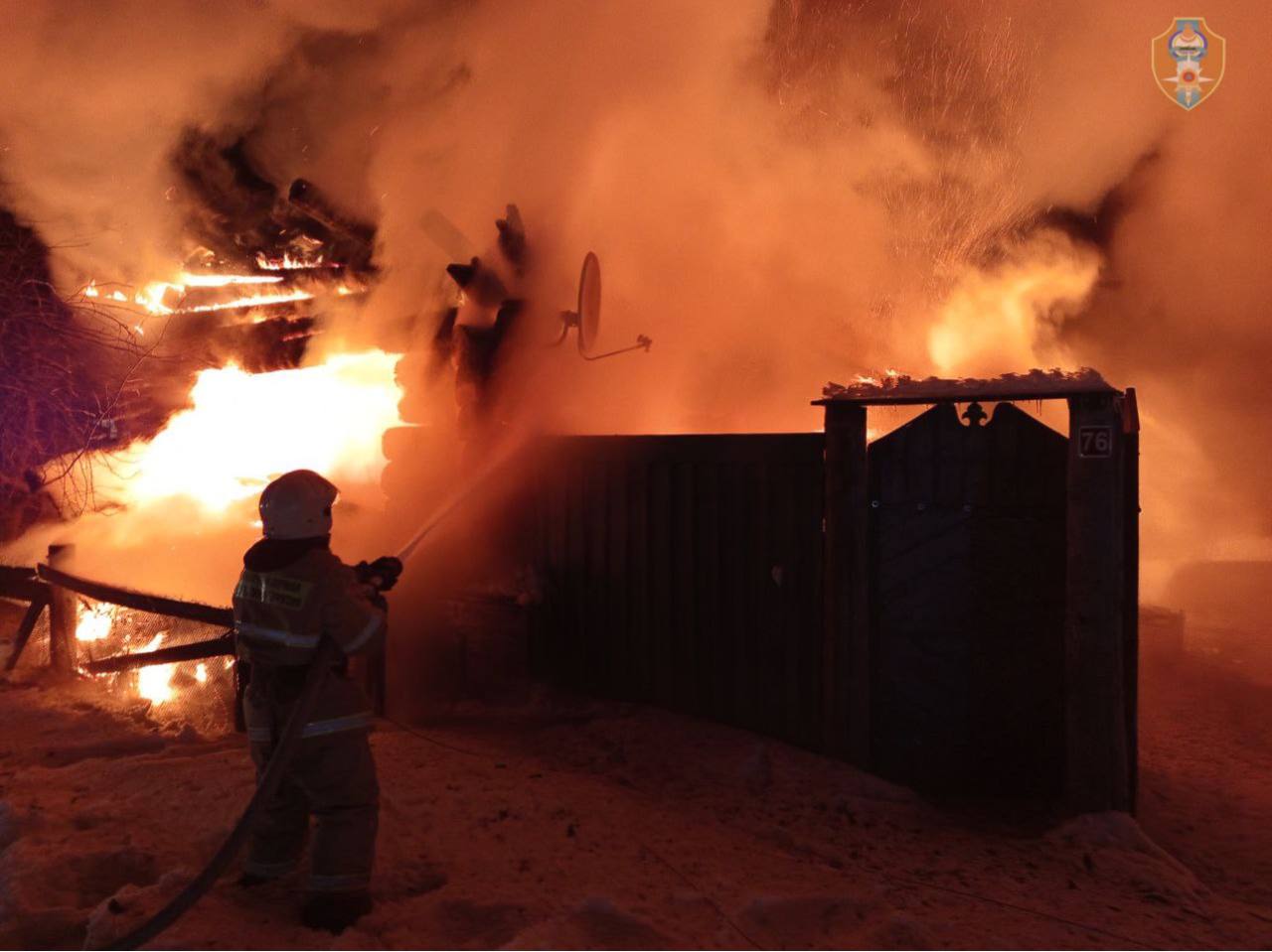 Фото На пожаре в Тарбагатайском районе Бурятии погиб мужчина 