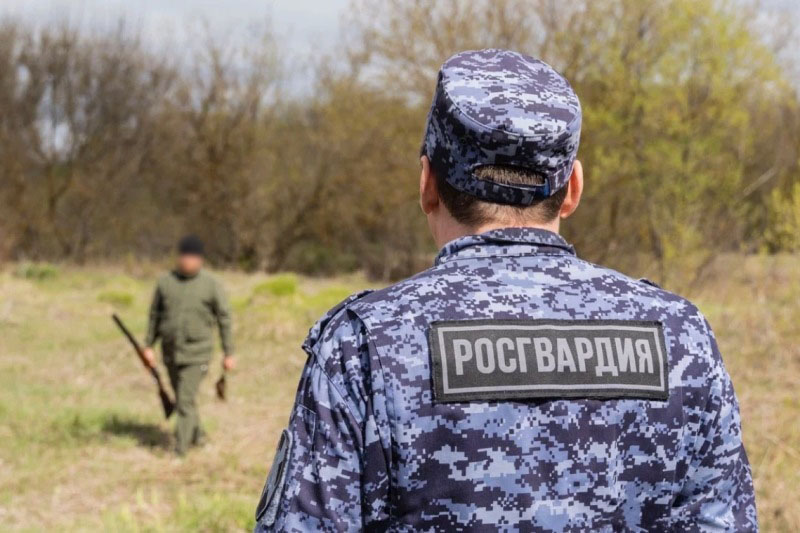 Фото Правила обращения с оружием в сезон охоты напомнили в Росгвардии Бурятии