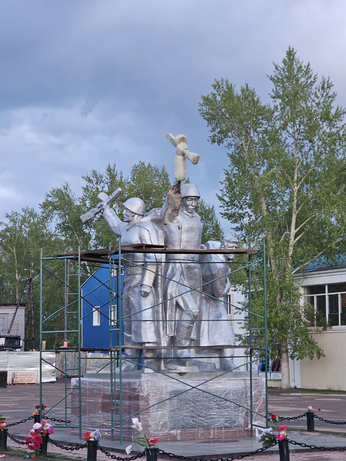 Фото В районе Бурятии полностью отреставрируют памятник воинам-хоринцам