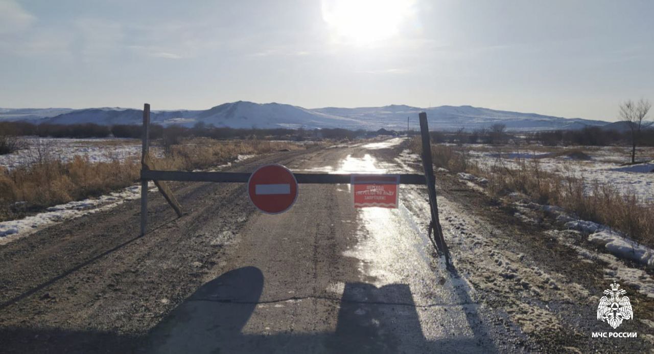 Фото Все ледовые переправы закрыты в Бурятии