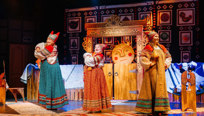 Фото В Бурятии спектакль для самых маленьких дорос до большой сцены 