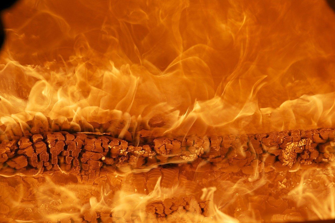 Фото Житель Бурятии получил смертельные ожоги при растопке печи