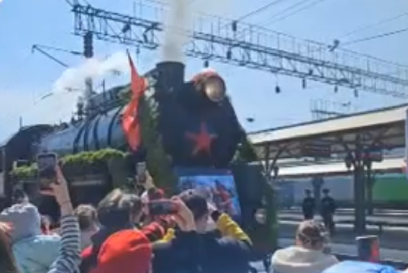 Фото В Улан-Удэ прибыл «Поезд Победы» 