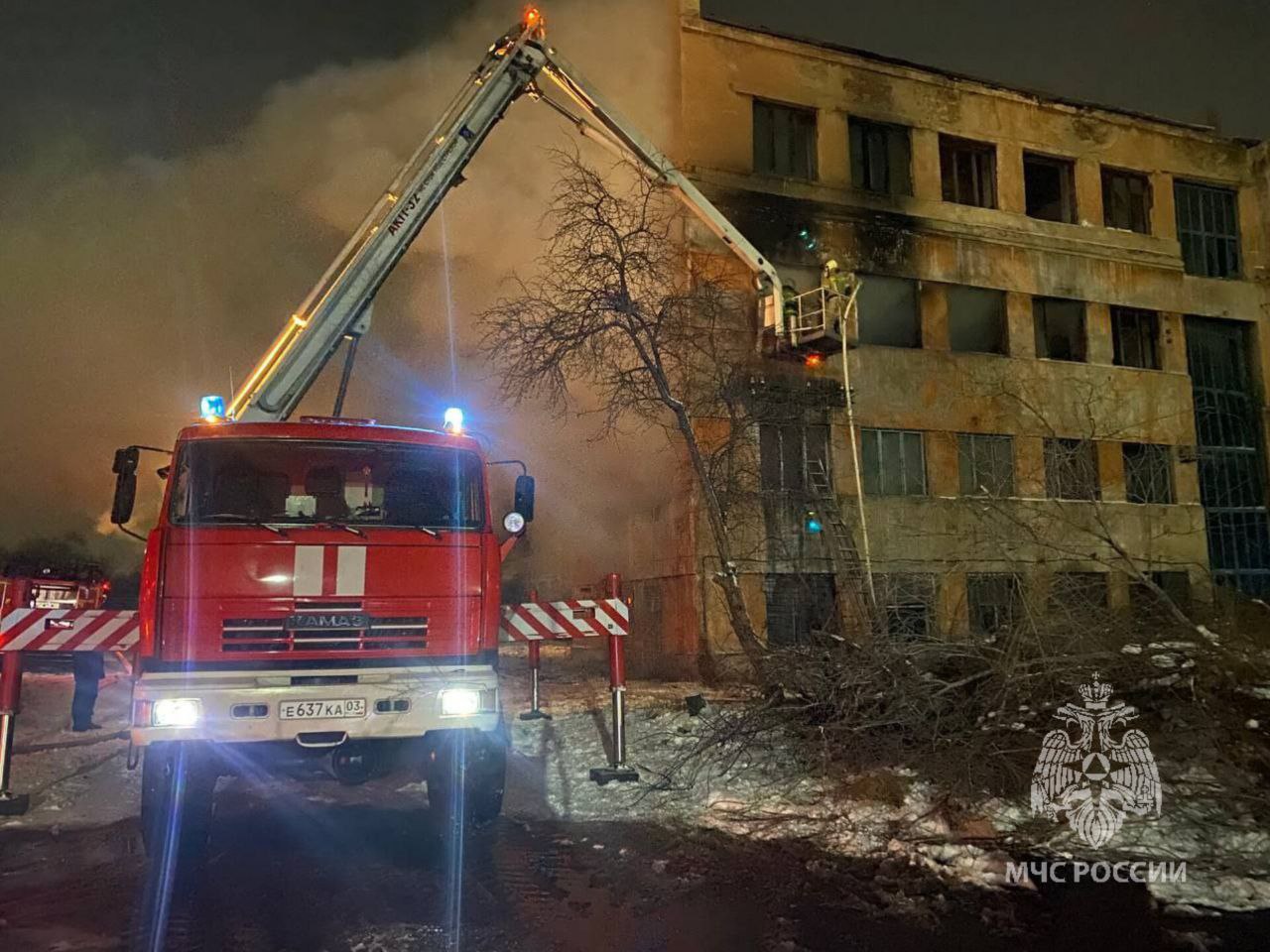 Фото В Улан-Удэ неизвестные учинили крупный пожар