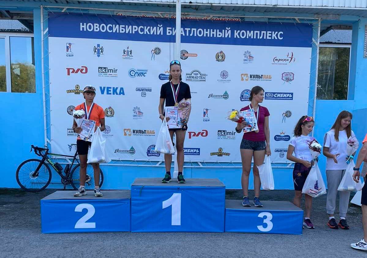 Фото Юная биатлонистка из Бурятии завоевала бронзовую медаль Первенства ДФО и СФО