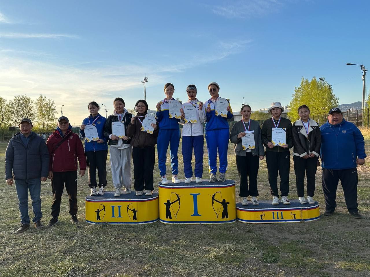 Фото Первые летние выстрелы произвели стрелки из лука Бурятии