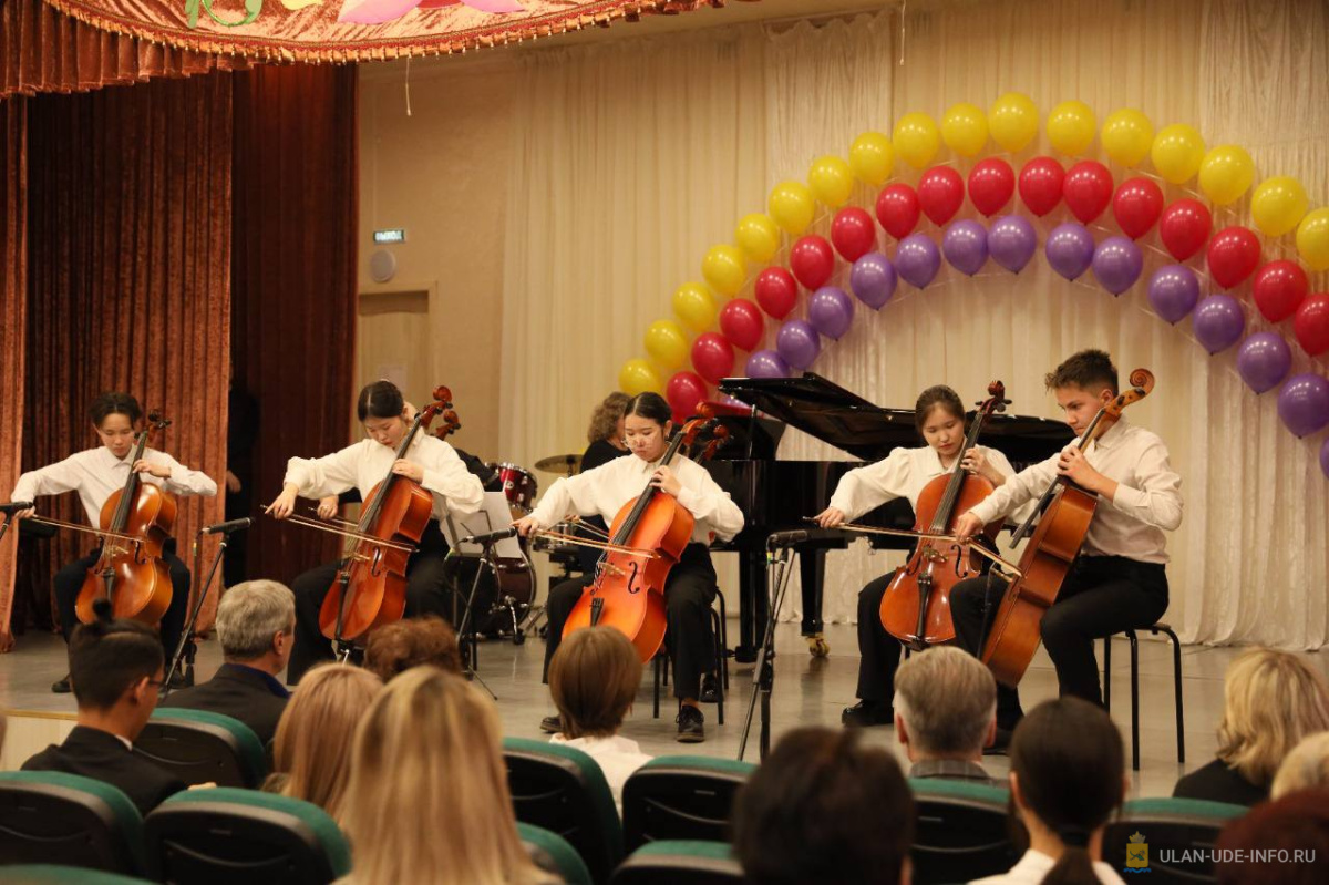 Фото В Улан-Удэ открывается новый сезон Детской филармонии