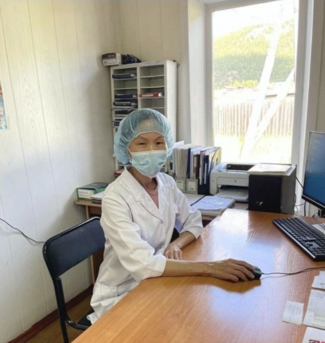 Фото В Окинском районе Бурятии  хвалят молодого медицинского специалиста