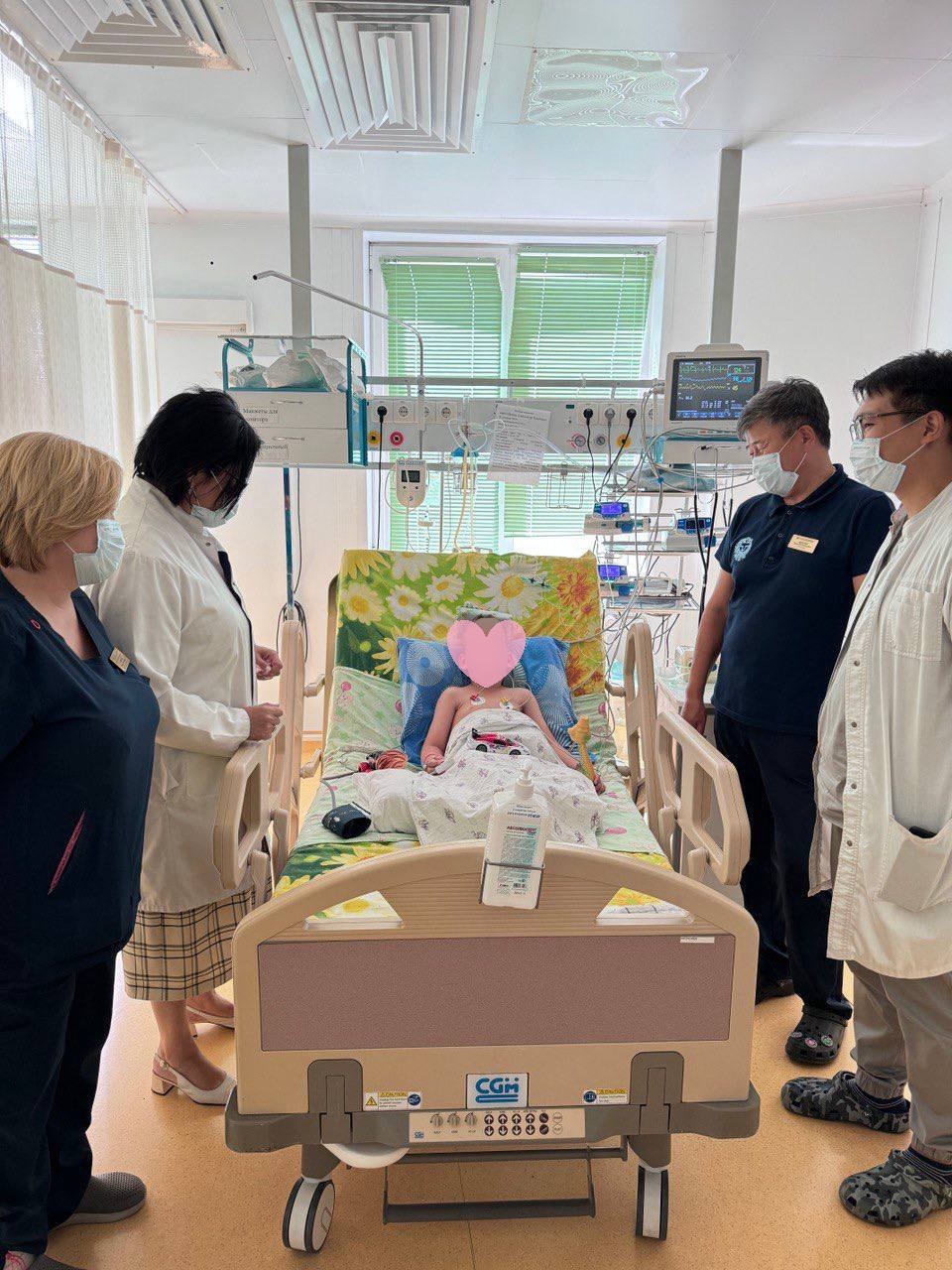 Фото Санавиация доставила из Баргузинского района в Улан-Удэ пострадавших в ДТП детей