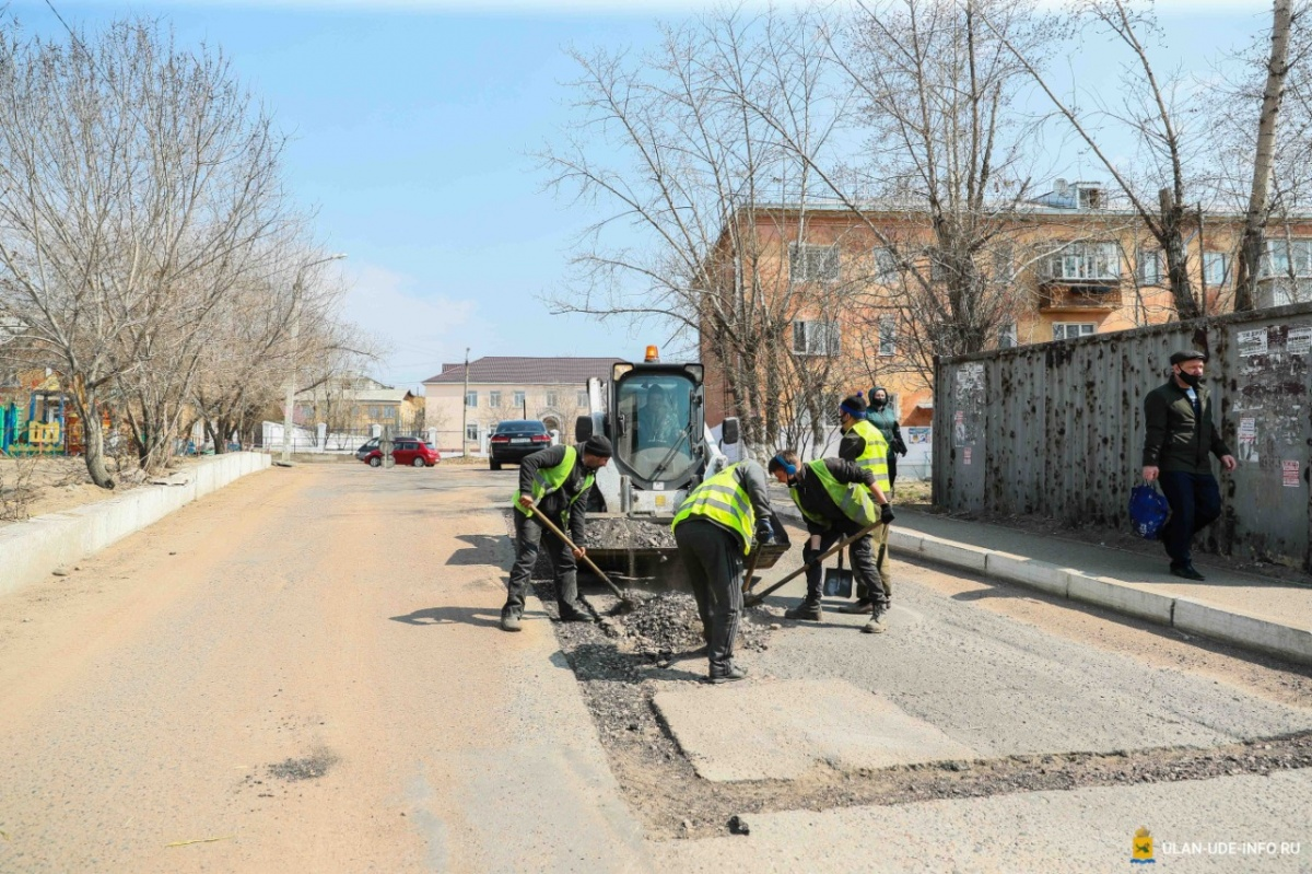 Фото Депутаты горсовета решили, кто займётся ремонтом дорог