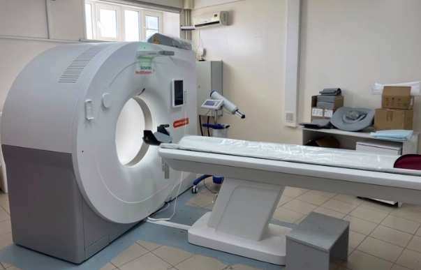 Фото В больницу в Бурятии поставили два томографа на 18 млн рублей