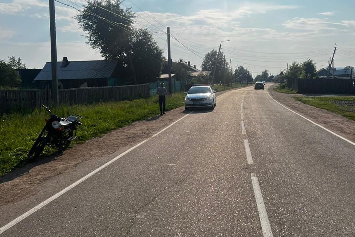 Фото В селе Бурятии подросток на мопеде сбил мальчика