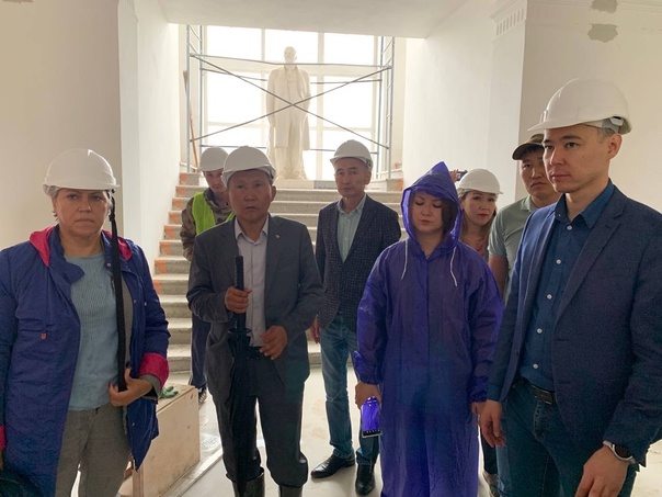 Фото В Бурятии оценили ход строительства и капремонт объектов в городе Гусиноозерск