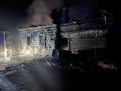 Фото В деле с погибшими на пожаре жителями Бурятии разбираются следователи