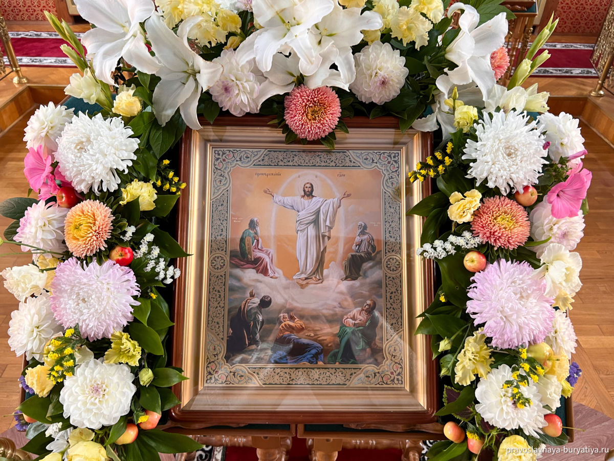 Фото В Бурятии православные верующие отметили праздник Преображения Господня