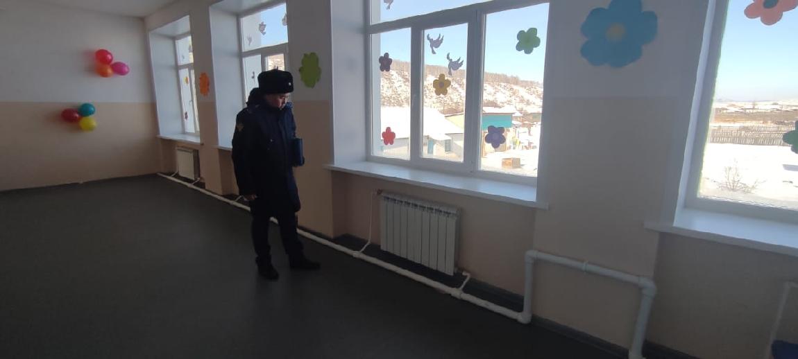 Фото В «холодной» школе в районе Бурятии устраняют нарушения