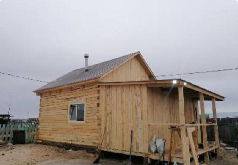 Фото В Бурятии многодетная семья погорельцев обрела новый дом