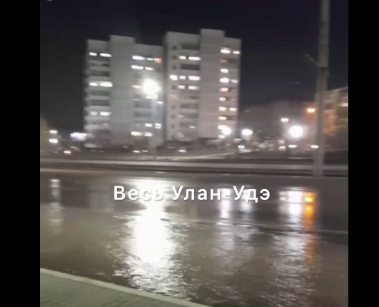 Фото В Улан-Удэ затопило проспект Строителей
