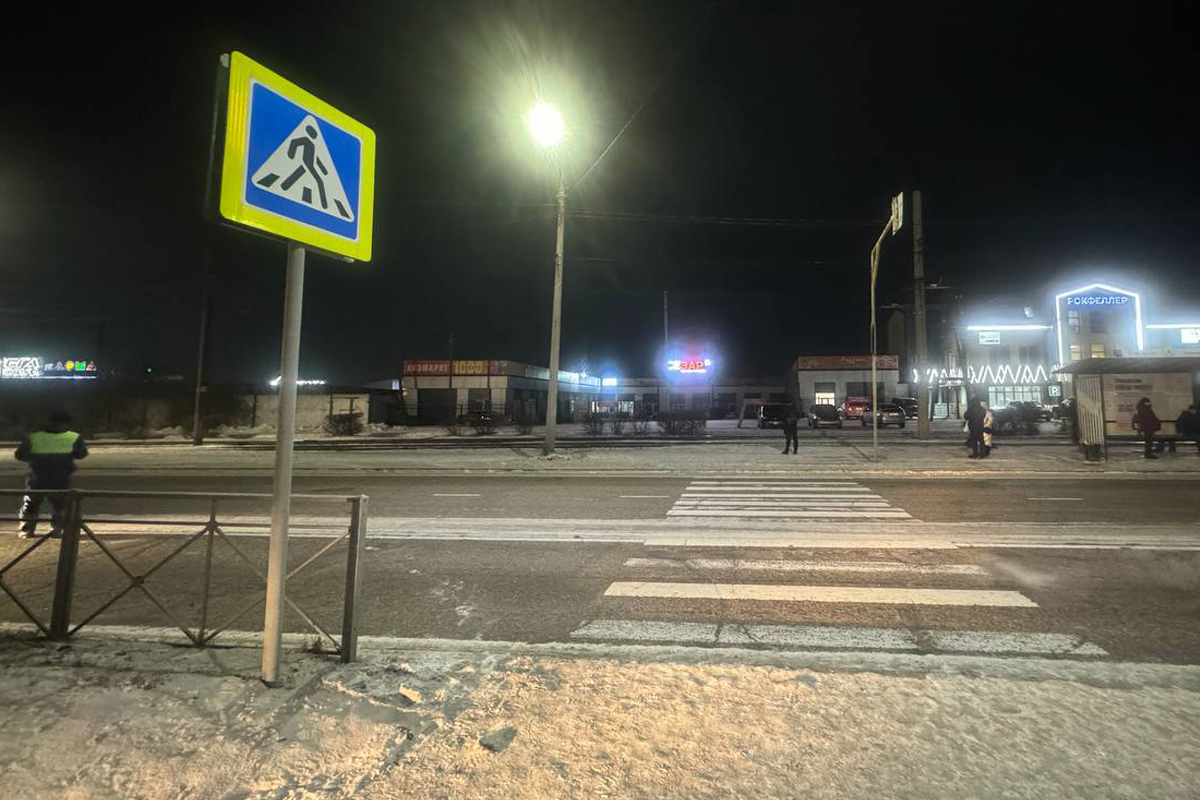 Фото В Улан-Удэ бесправный водитель сбил пенсионера на пешеходном переходе