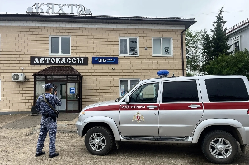 Фото Сотрудники Росгвардии задержали подозреваемого в хранении наркотических веществ