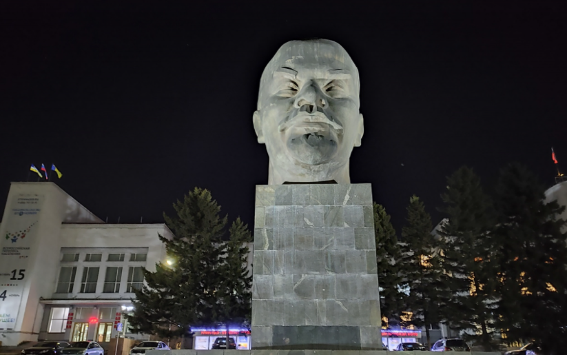 Фото Голова Ленина в Улан-Удэ стала более заметной
