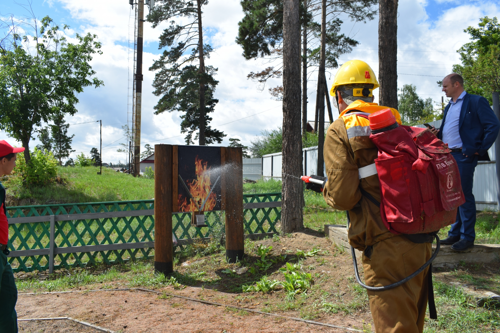 Фото В Бурятии определился лучший лесной пожарный (ФОТО)