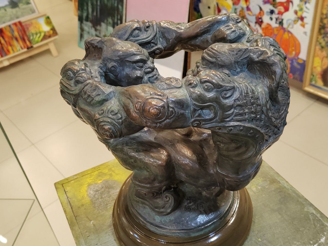 Фото За продажу контрафактных сигарет предприниматель в Улан-Удэ получил крупный штраф 