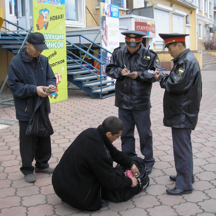Фото МВД Бурятии ограничило пребывание мигранта в России на пять лет