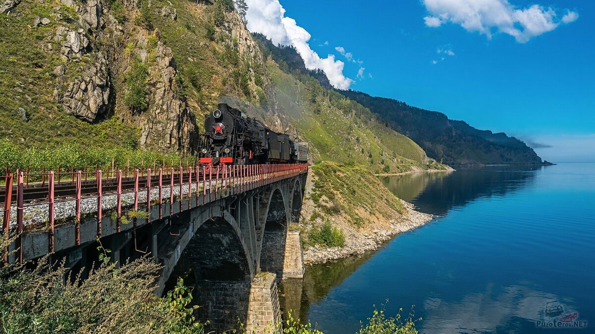 Фото Forbes включил «Кругобайкалку» в число самых красивых железнодорожных маршрутов мира