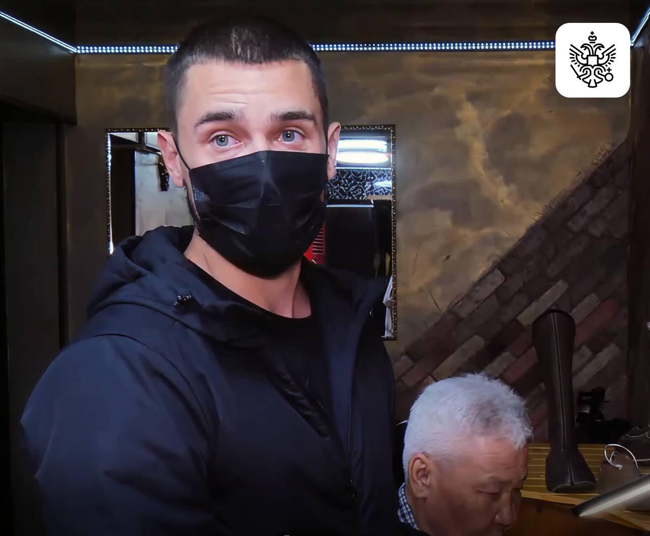 Фото В Бурятии ветеран СВО открыл ателье по пошиву национальной обуви