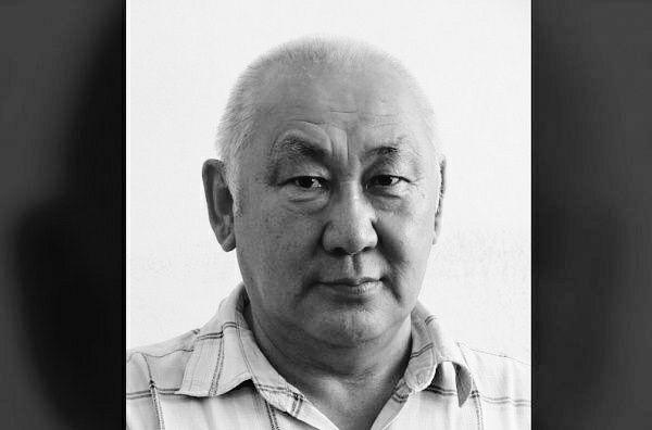 Фото Скончался знаменитый биолог Бурятии Булат Лхасаранов