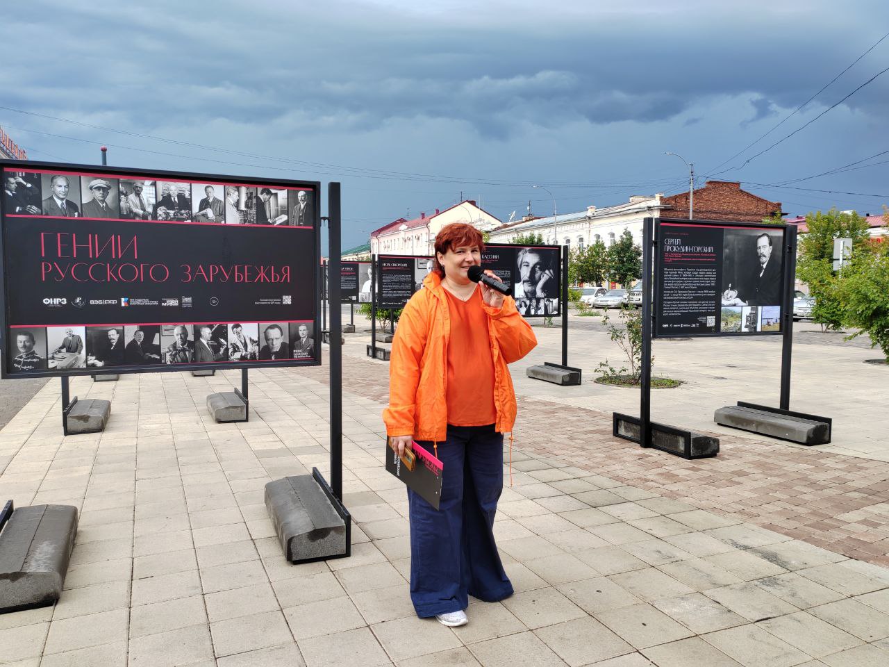 Фото В Бурятию привезли лекции о прославившихся на весь мир гениальных бурятах 