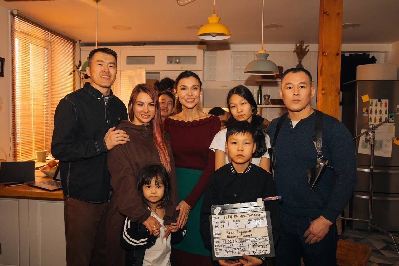 Фото В Улан-Удэ пройдет премьера короткометражного фильма «Тетя, вы арестованы»