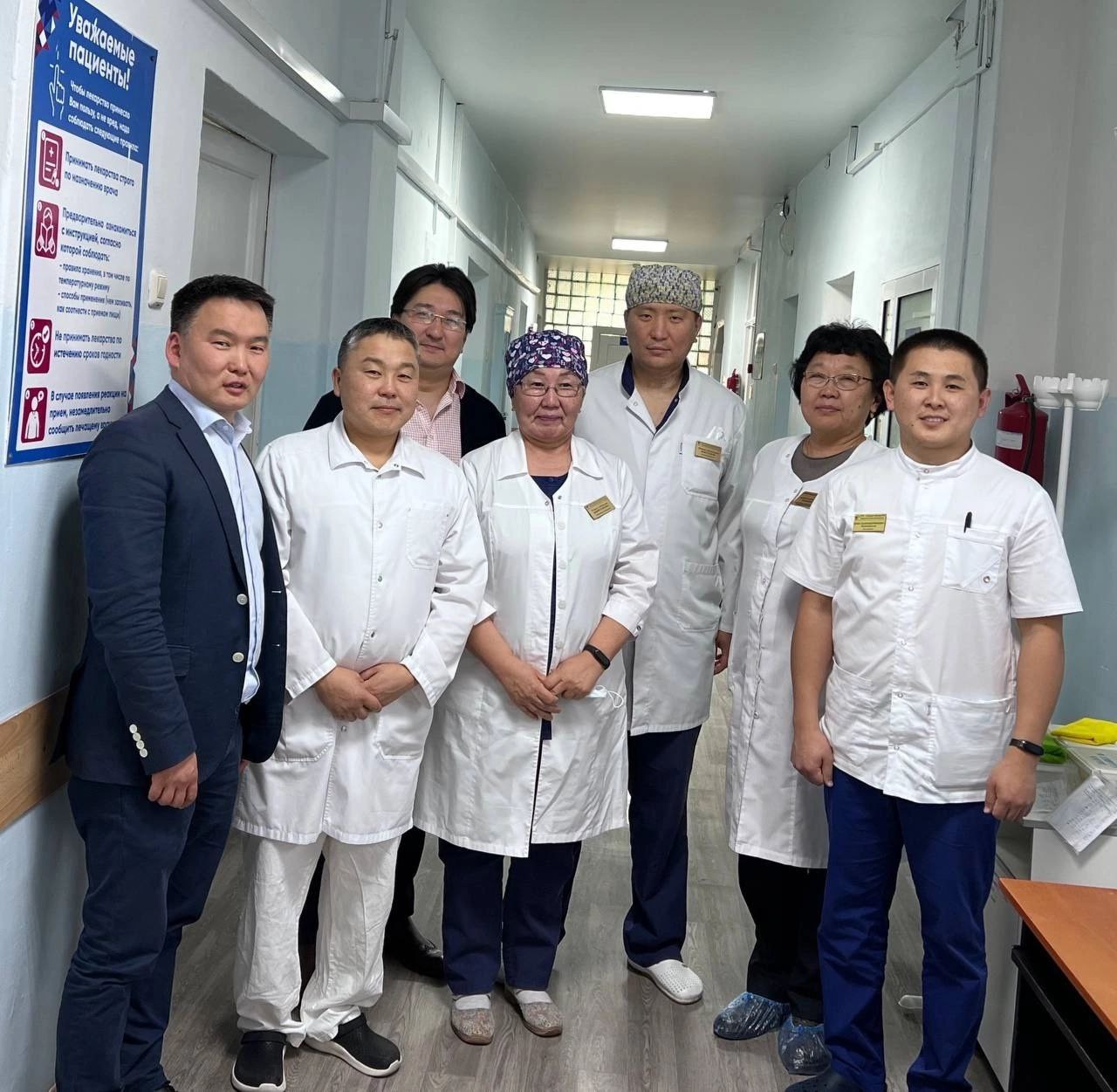 Фото Улан-удэнская больница поздравила хирурга с высоким назначением