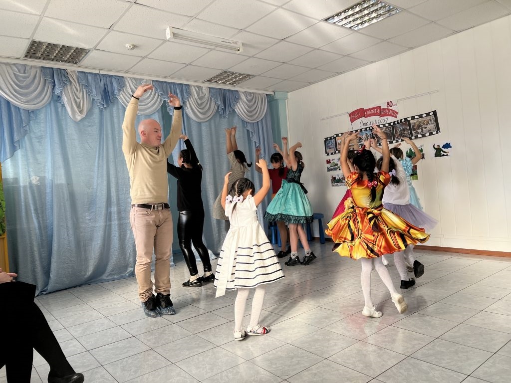 Фото В Бурятии воспитанники Селенгинского центра помощи семьи и детям станут героями «Щелкунчика»